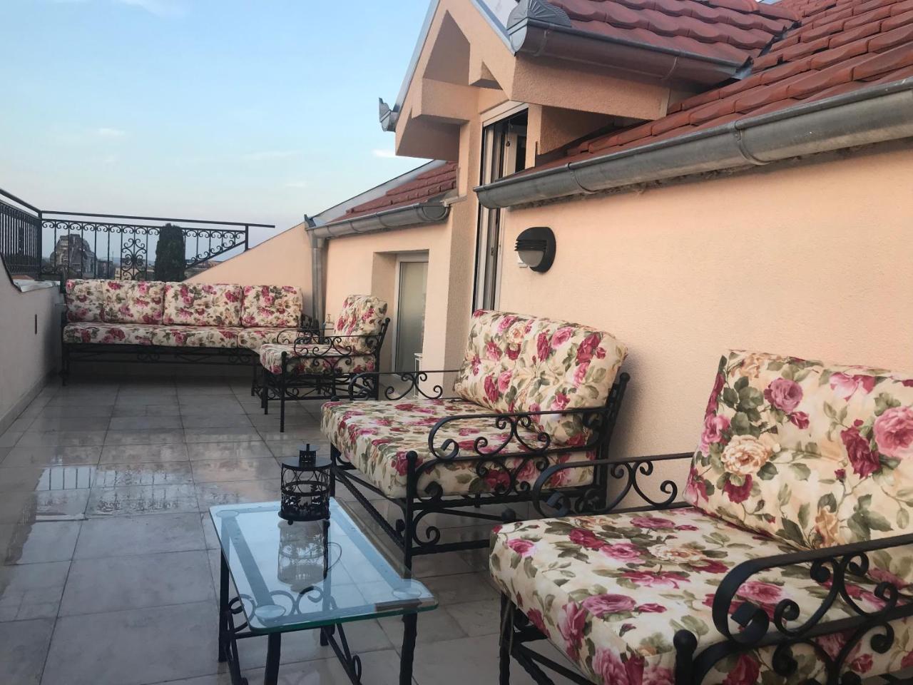 New And Nice Apartments Kragujevac Exterior photo
